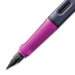 Lamy Safari Fountain Pen - Pink Cliff, Fine Nib, close-up of the nib