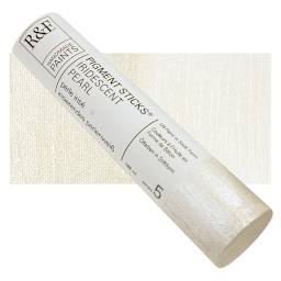 R&F Pigment Stick - Iridescent Pearl, 188 ml stick and swatch