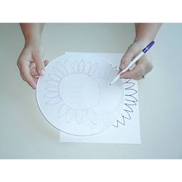 Jacquard Silk Hoop Painting, creating pattern (Artwork by Celia Buchanan - celiabuchanan.com)