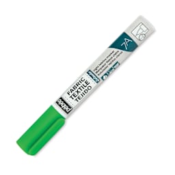 Pebeo 7A Light Fabric Brush Marker - Light Green, 1 mm (Cap on)