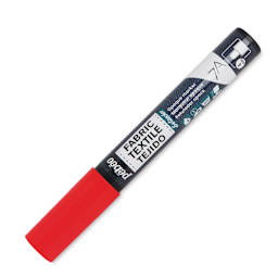 Pebeo 7A Opaque Fabric Marker - Red, 4 mm (Cap on)