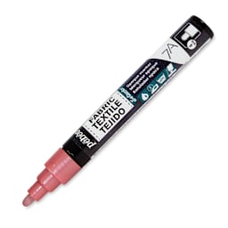 Pebeo 7A Opaque Fabric Marker - Copper Pink, 4 mm (Cap off)