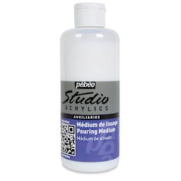 Pebeo Studio Acrylics Pouring Medium - Front of 500 ml bottle
