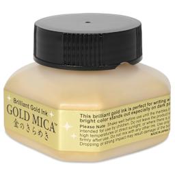 Kuretake Mica Calligraphy Ink - Brilliant Gold, side of the jar