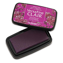 VersaFine Clair Ink Pad - Purple Delight with lid off