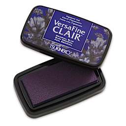 VersaFine Clair Ink Pad - Medieval Blue with lid off