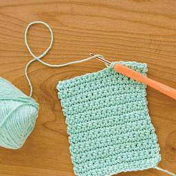 Boye Ergo Crochet Hook Sets - Warm color H hook in use