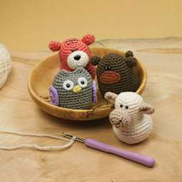 Boye Ergo Crochet Hook Sets - Light purple F hook and finished amigurumi examples