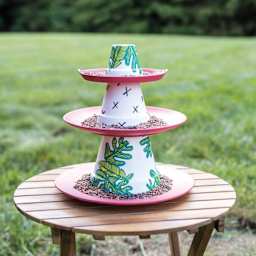 Painted birdfeeder sealed with Mod Podge Outdoor