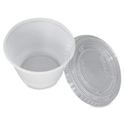 Uline Plastic Cups with Lids - Single 4 ounce cup with lid adjacent