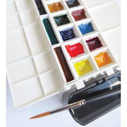 The Classic Porterable Painter Watercolor Palette with Extension Pans.