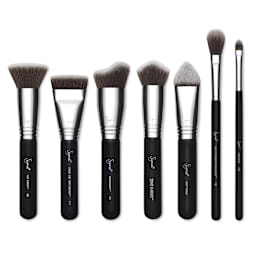 Sigma Beauty Brushes - Closeup of tips of 7 assorted Beauty Brushes