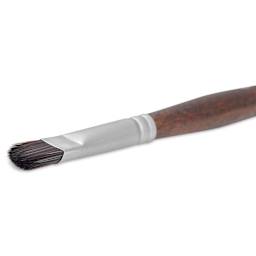 Raphaël Textura Brush - D-Brush, Size 8, Long Handle front view of flat side