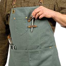 Blick Utility Apron with pen holder and multiple pockets