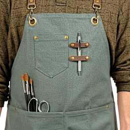 Close-up of pockets on the Blick Utility Apron