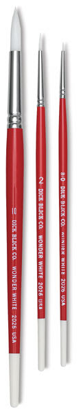 Blick Wonder White Round - 3 Sizes of Round brushes shown upright
