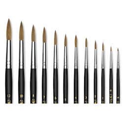 Dynasty Fine Kolinsky Watercolor Round - Closeup of several sizes of Brushes
