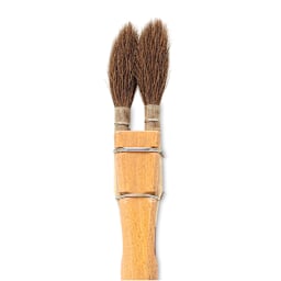 Da Vinci Double Squirrel Brush - Pointed Round, Size 1 close up