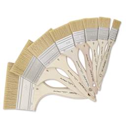 Da Vinci Synthetic Bristle Mottler Brushes fanned out in various sizes