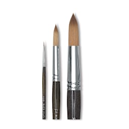 Blick Studio Short Handle Synthetic Brushes - Closeup of 3 different sizees of Round brushes