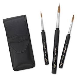 Da Vinci Maestro Kolinsky Travel Brushes - Set 1535, Set of 3, brushes and faux-leather case laid out