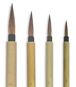 Winsor & Newton Bamboo Brush - Closeup of tips of 4 sizes of Brushes