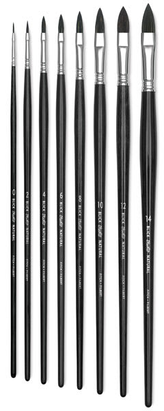 Blick Studio Fitch Brushes - All sizes of Filbert brush shown