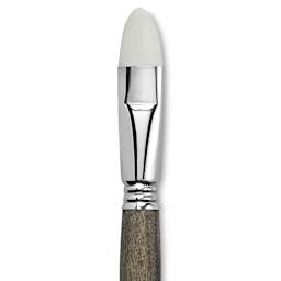 Escoda Perla Toray White Synthetic Brush - Bright, Short Handle, Size 18 (Close-up of brush)