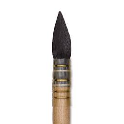 Isabey Original Siberian Blue Squirrel Brush - Quill Mop, Short Handle, Size 7 close up