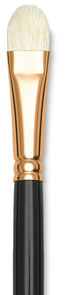 Raphaël Paris Classic Brushes - Closeup of tip of Short Filbert Brush
