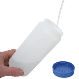 Masterson Fresh Water Rinse Well - Spare Bottle, lid off and filling with water