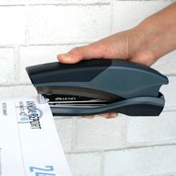 Swingline Optima 25 Reduced Effort Stapler stapling papers