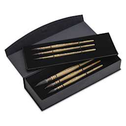 Da Vinci Petit Gris Pur Blue Squirrel Brush - 4015 Quill, Set of 6, brushes shown inside of gift box