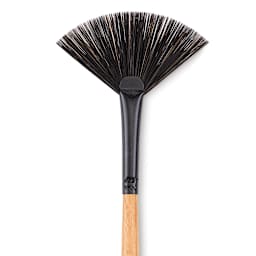 Princeton Catalyst Polytip Brush - Fan, Size 4, Short Handle close up