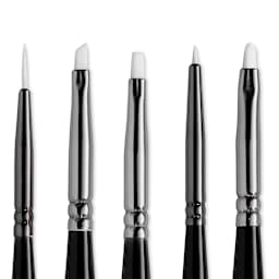 Angelus Synthetic Paint Brush Set - Micro Detail, Set of 5, Short Handle (close-up of hair)