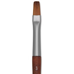 Raphaël Precision Mini Brush - Flat, Short Handle, Size 3, close-up