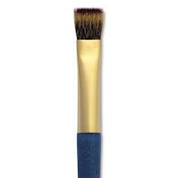 Isabey Isacolor Synthetic Brush - Wash, Short Handle, Size 4, close-up