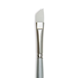 Silver Brush Silverwhite Synthetic Brush - Angular, Short Handle, 3/8" (close-up)