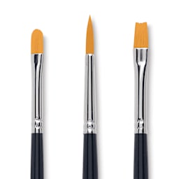 Van Gogh Oil & Acrylic Synthetic Brush Set - Set of 3 (close-up of brushes)