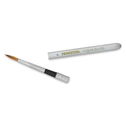 Princeton Aqua Elite Series 4850 Synthetic Brush - Travel Round, Size 6 (cap separated from handle)