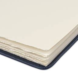 Etchr The Perfect Sketchbooks Signature Series - Royal Blue cover, Hot Press, close-up of the sheet