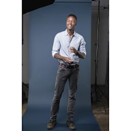 Seamless Background Paper - 53" x 36 ft, Deep Blue