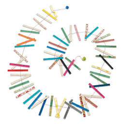 Giftsland Paper Garland - Stitched Stripes