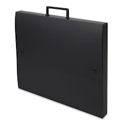 Prat Start 0 Essential Portfolio - Angled view of closed Black Portfolio showing slim profile
