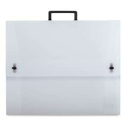 Prat Start 0 Essential Portfolio - Front view of White Portfolio
