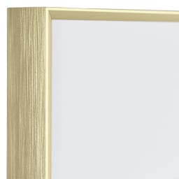 MCS Framatic Fineline II Frame - Gold, 16" x 20" close up of corner