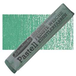Schmincke Soft Pastel - Light Green B pastel and swatch