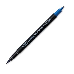 Lyra Aqua Brush Duo Marker - Prussian Blue 051 (with caps off)