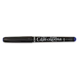Manuscript CalliCreative Italic Marker - Blue, 3.6 mm, Broad Point with cap on