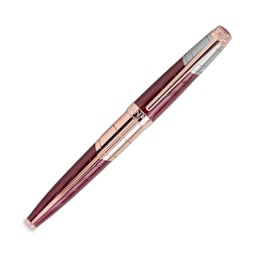 Caran d'Ache Justice League Fountain Pens - Wonder Woman Fountain pen, closed